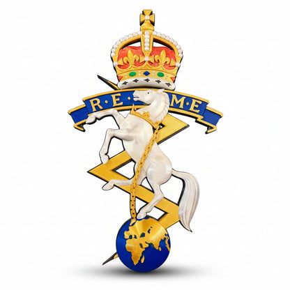 Corps of Royal Electrical and Mechanical Engineers (REME)Cap Badge Kings Crown
