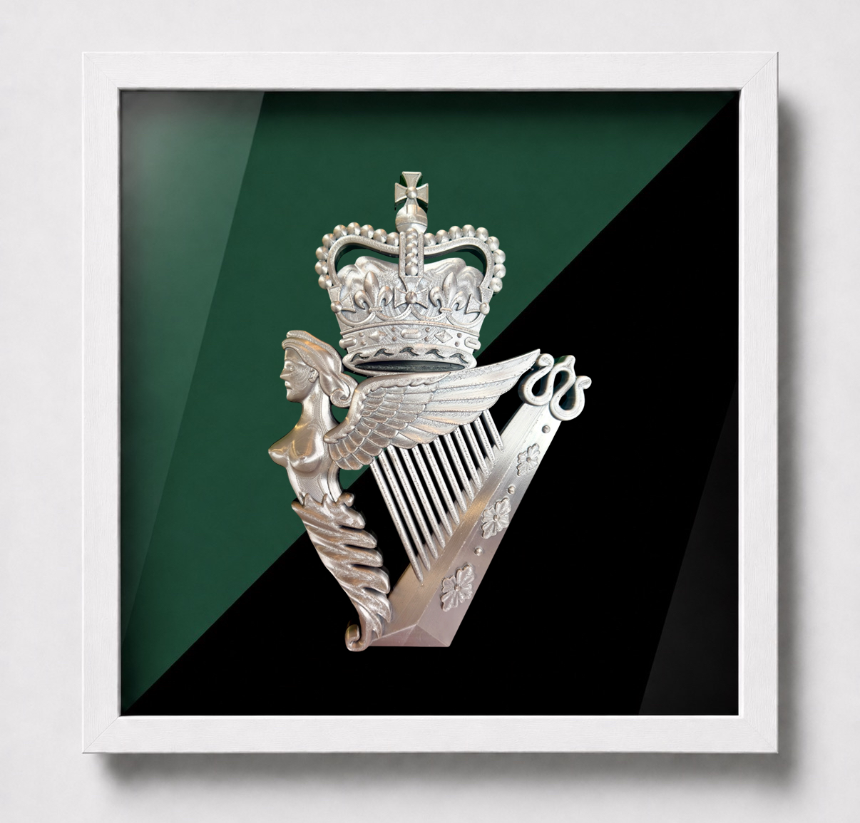 Royal Irish Regiment Queen's Crown Cap Badge Display Frame - Precision Military Emblems