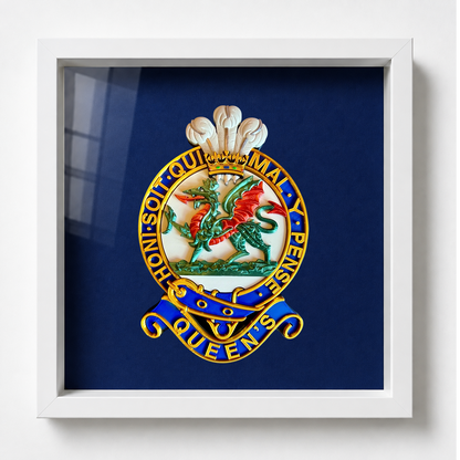 Queen's Regiment Cap Badge Display Frame - Precision Military Emblems 
