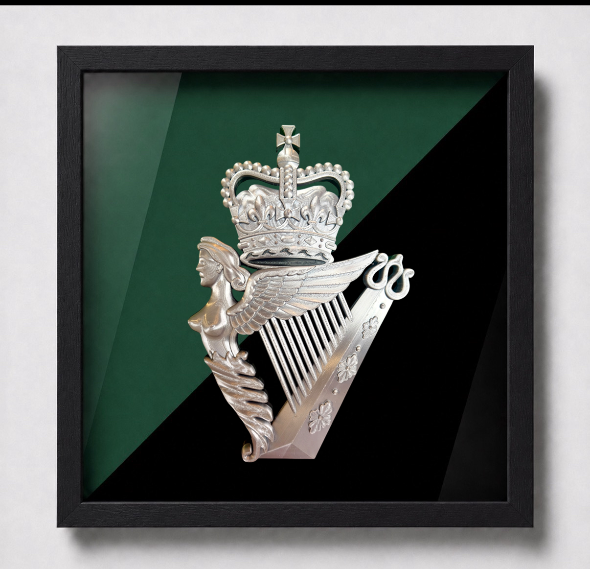 Royal Irish Regiment Queen's Crown Cap Badge Display Frame - Precision Military Emblems