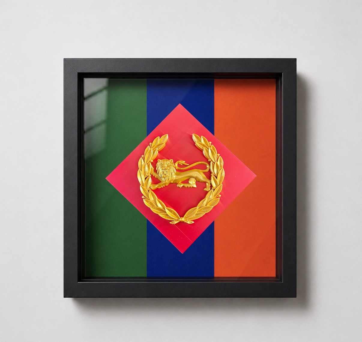 King's Own Royal Border Regiment Beret Badge & Stable Belt Display Frame