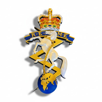 Corps of Royal Electrical and Mechanical Engineers (REME)Cap Badge  Queens Crown