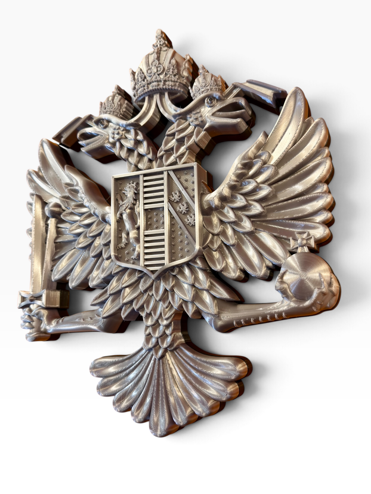 1st The Queen's Dragoon Guards military cap badge wall display