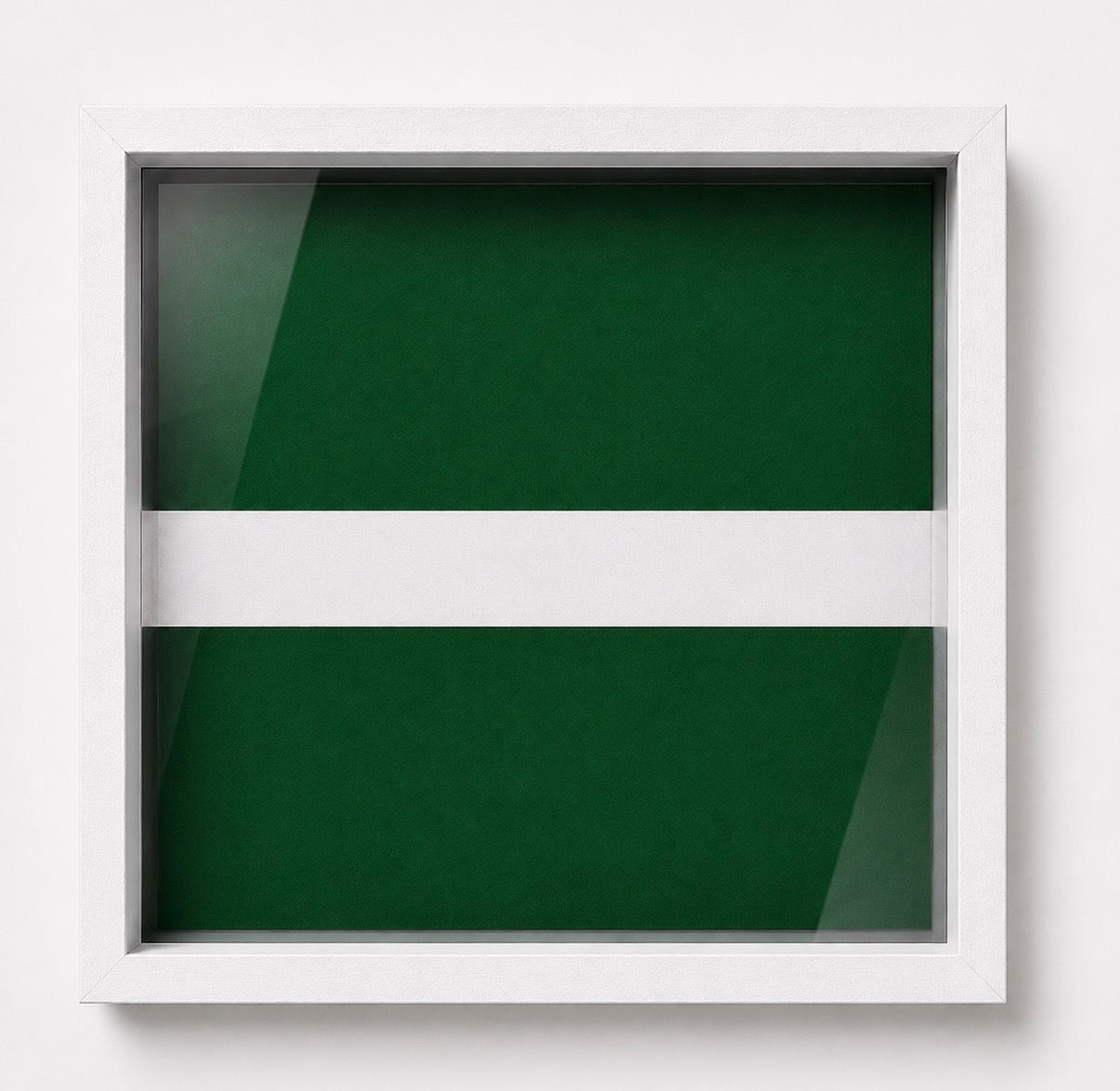 Green Howards Cap Badge Display Frame - Precision Military Emblems 