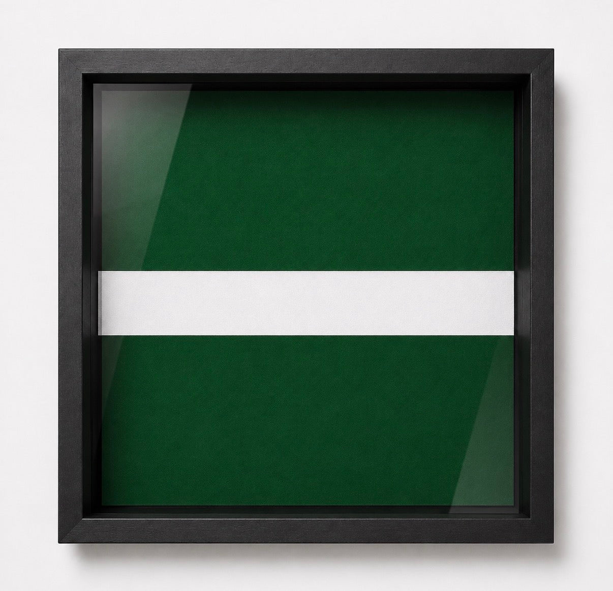 The Green Howards Cap Badge Display Frame | Full Colour - Precision Military Emblems 