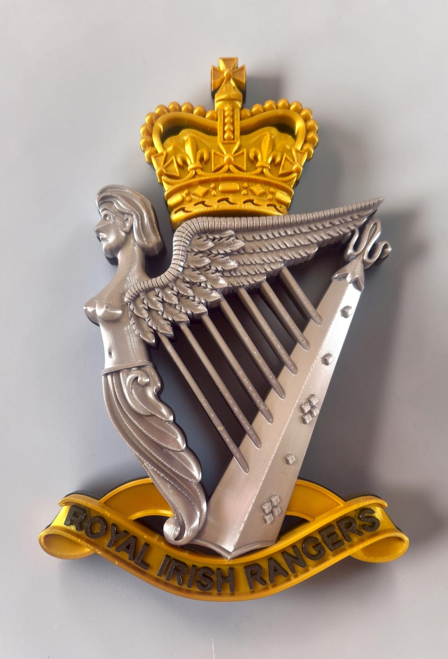 Royal Irish Rangers Cap Badge | Gold, Silver & Black - Precision Military Emblems