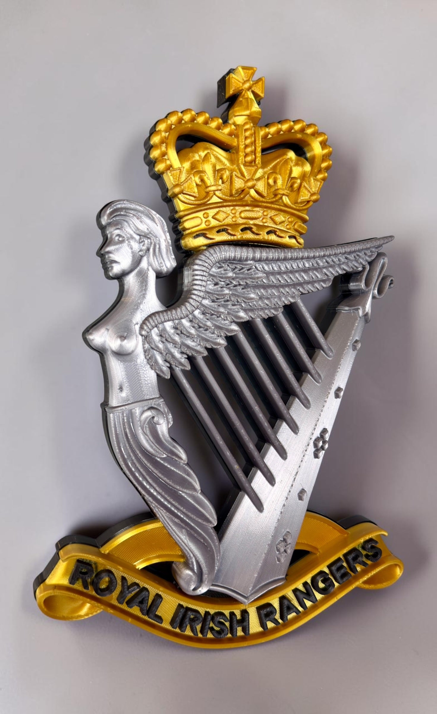 Royal Irish Rangers Cap Badge | Gold, Silver & Black - Precision Military Emblems