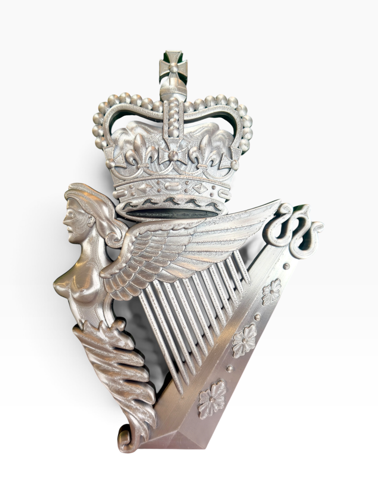 Royal Irish Regiment Queen's Crown Cap Badge - Precision Military Emblems 