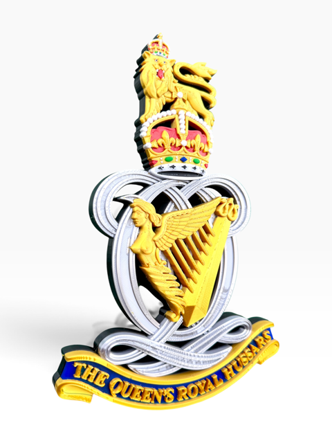 Queen’s Royal Hussars King’s Crown cap badge featuring the Angel Harp and regimental cypher