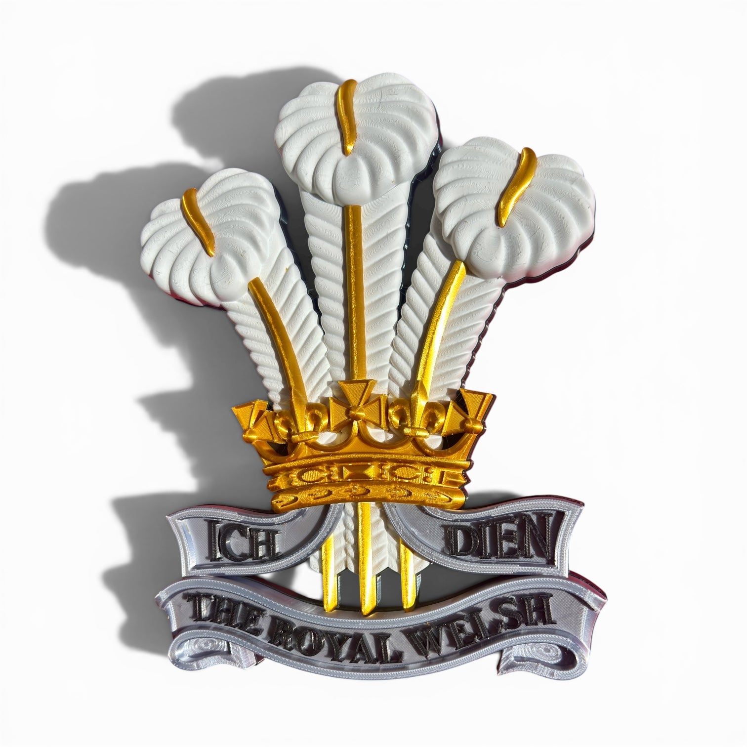 The Royal Welsh Silver, Gold &amp; White Cap Badge - Precision Military Emblems