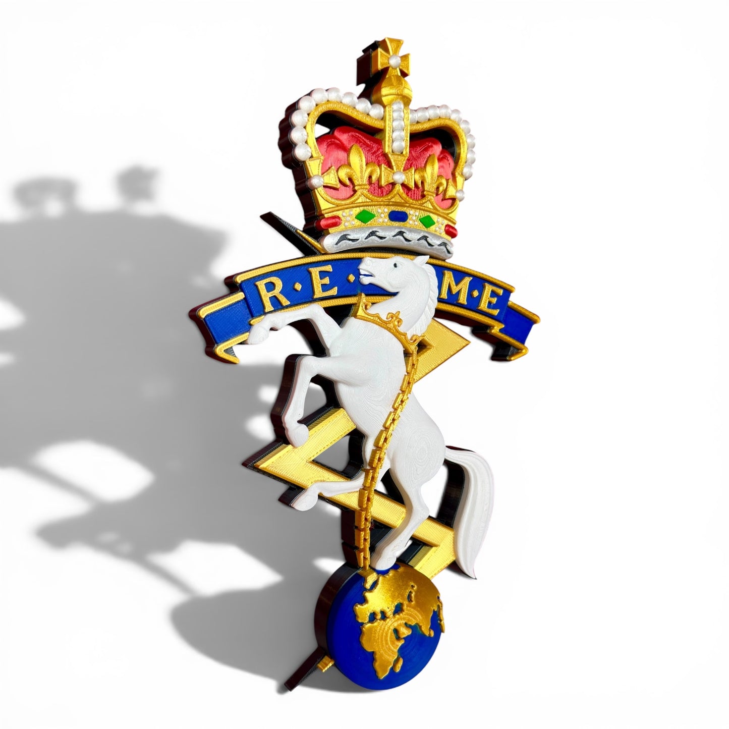 REME Queen's Crown Cap Badge - Precision Military Emblems 